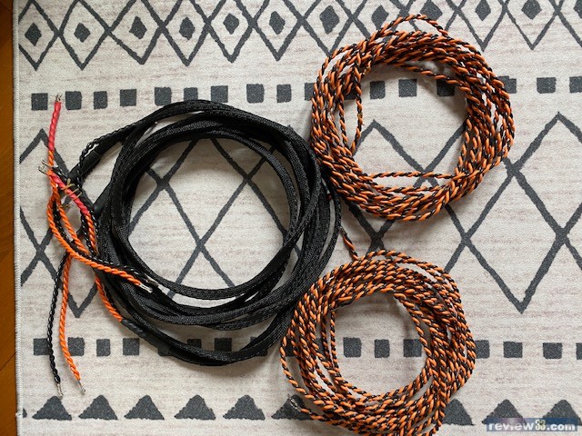 出售: Belden 9497 3M speaker cables.